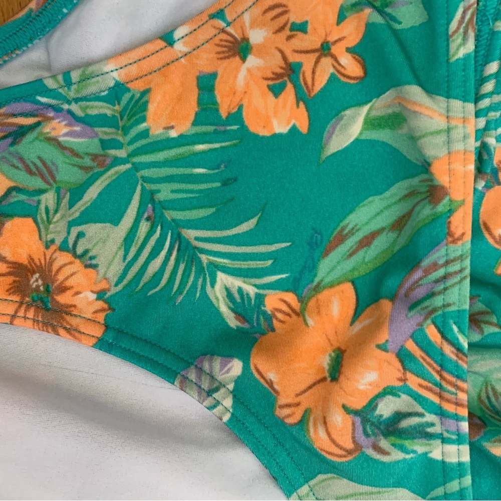 Rip Curl Ruffle Bikini - Picture 9 of 13